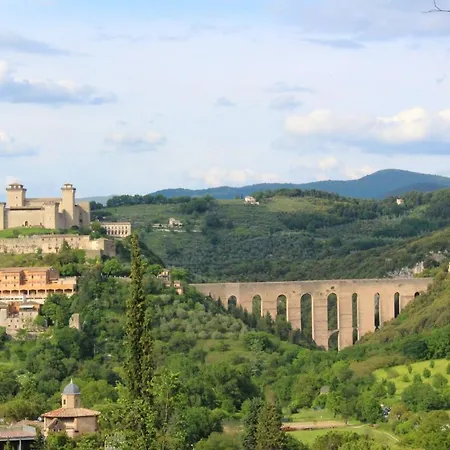 One Bedroom With City View Private Pool And Furnished Terrace At Spoleto
